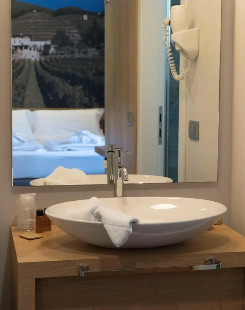 Wine Hotel Retici Balzi 포지리덴티 4*,