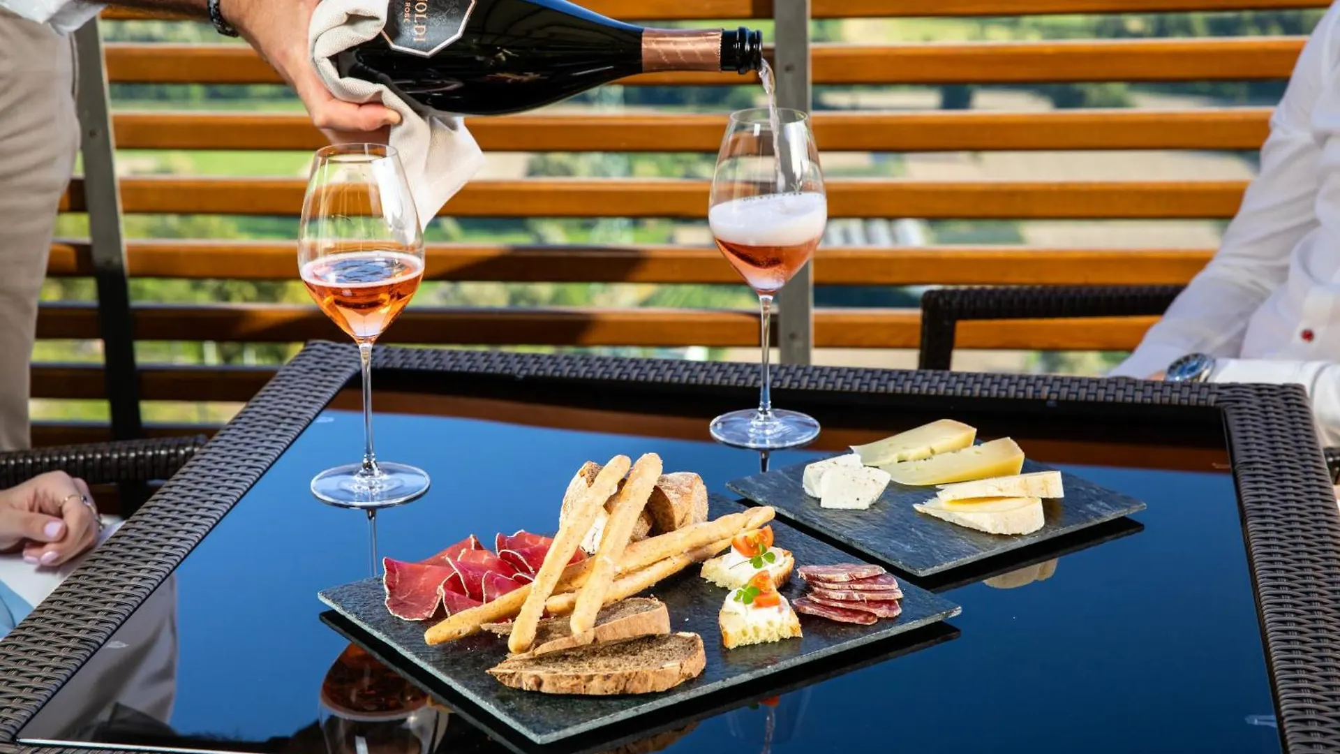 Wine Hotel Retici Balzi Poggiridenti